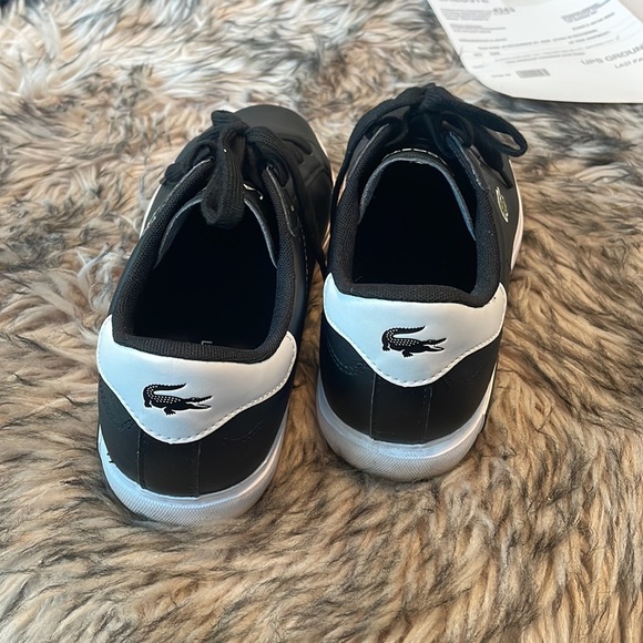 Lacoste shoes - Picture 4 of 5